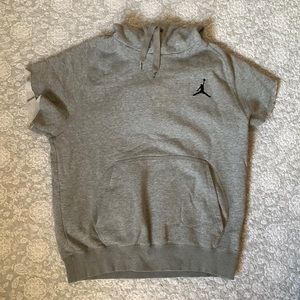 Jordan sleeveless pull over hoodie